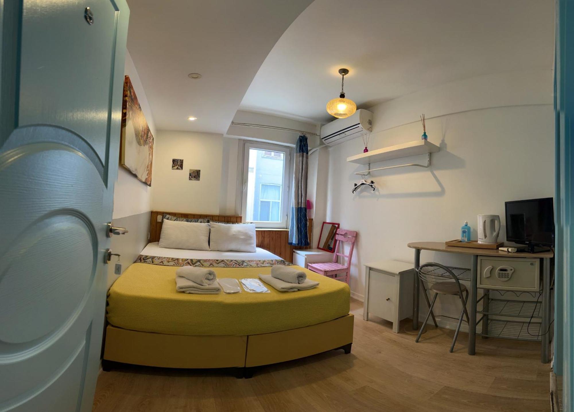 Rodin Hostel Isztambul Kültér fotó