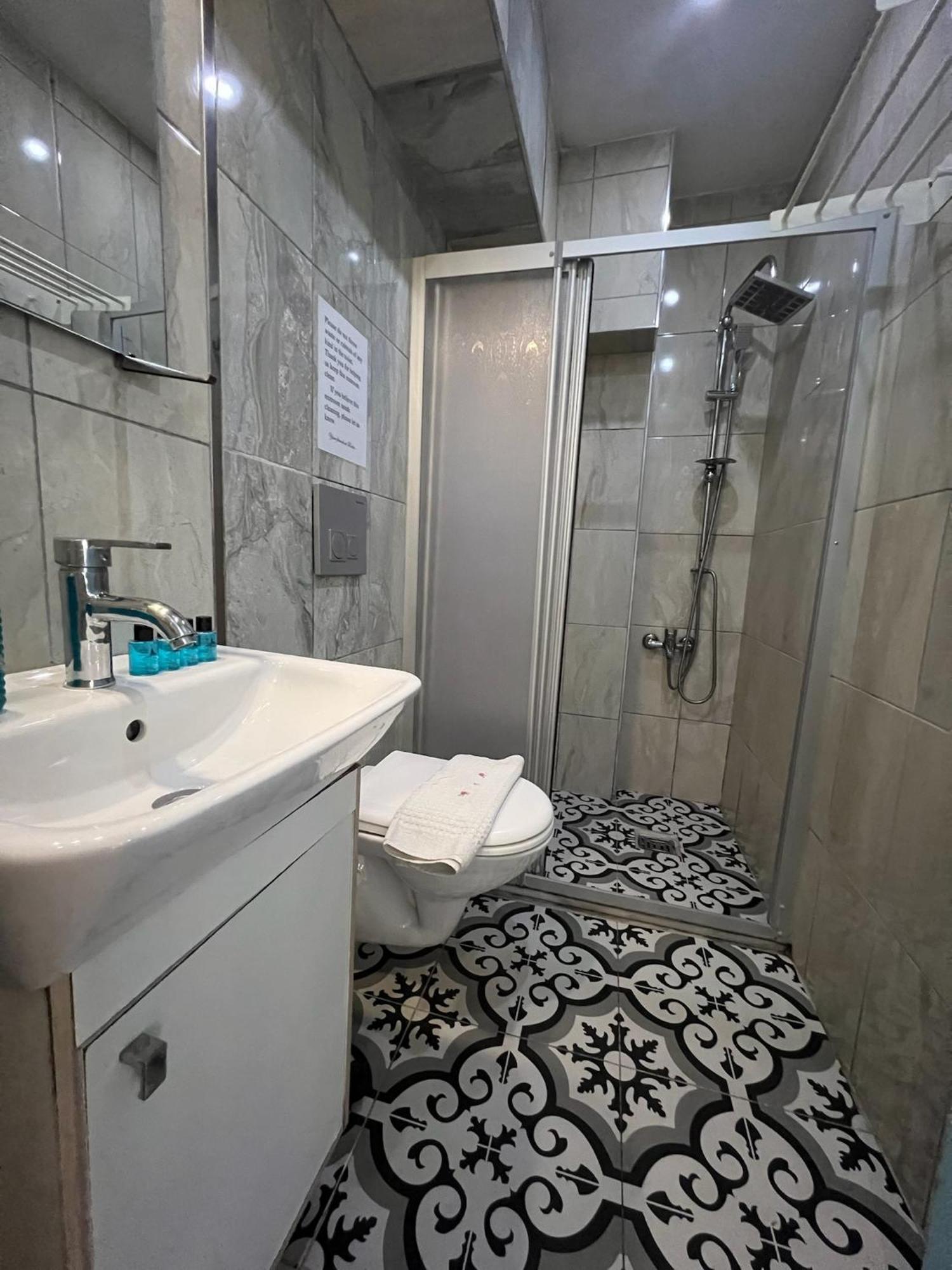Rodin Hostel Isztambul Kültér fotó